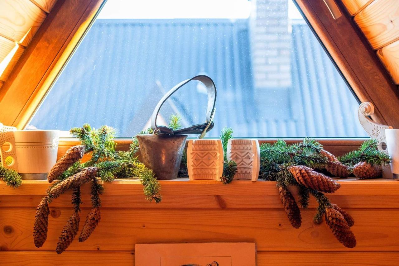 Domki Widokowe Wooden Luxury Chalet & Jacuzzi Zab Kültér fotó
